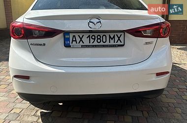 Mazda 3  2017