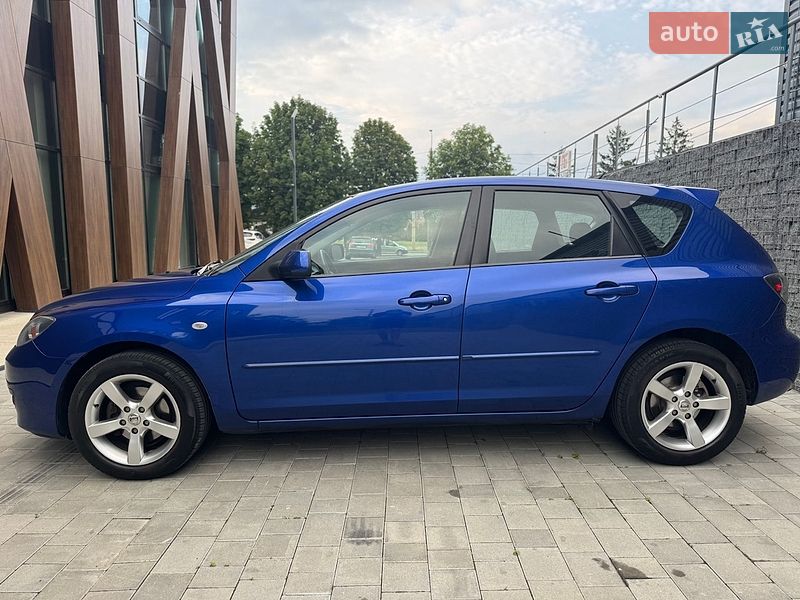 Хэтчбек Mazda 3 2006 в Луцке