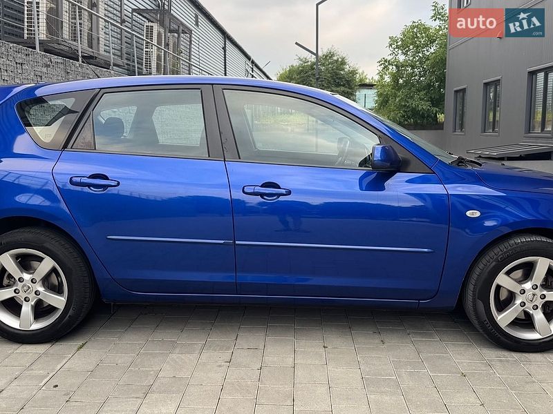Хэтчбек Mazda 3 2006 в Луцке