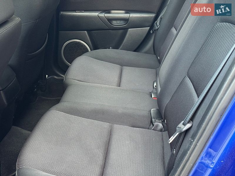 Хэтчбек Mazda 3 2006 в Луцке