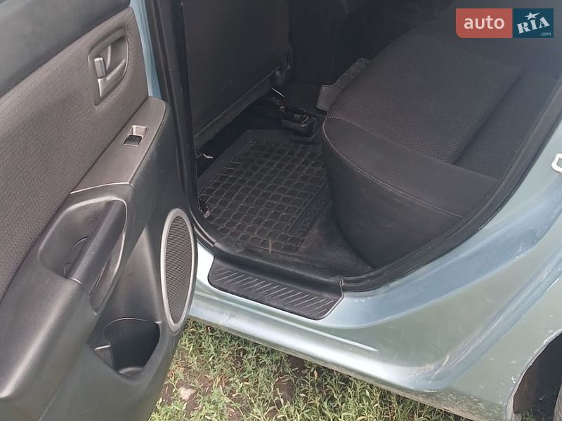 Хэтчбек Mazda 3 2007 в Днепре