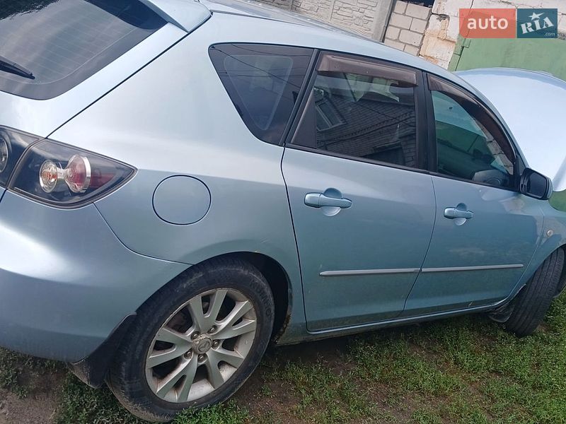 Хэтчбек Mazda 3 2007 в Днепре
