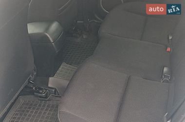 Хэтчбек Mazda 3 2007 в Днепре