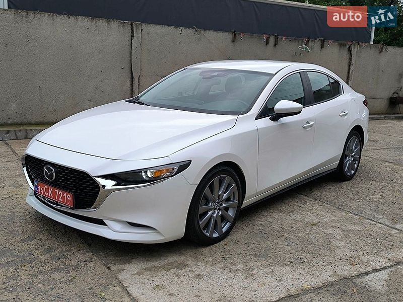 Седан Mazda 3 2022 в Днепре