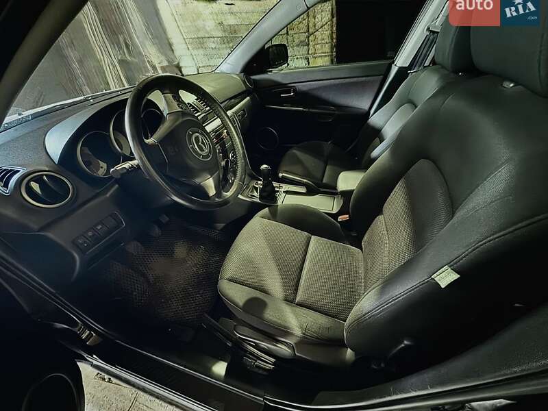 Седан Mazda 3 2006 в Сумах