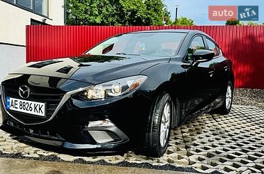 Mazda 3  2015