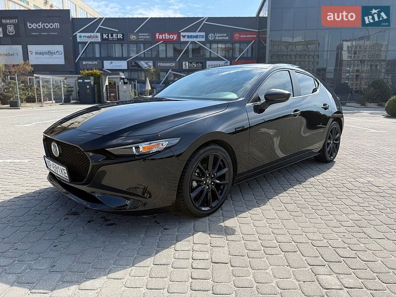 Mazda 3 2019