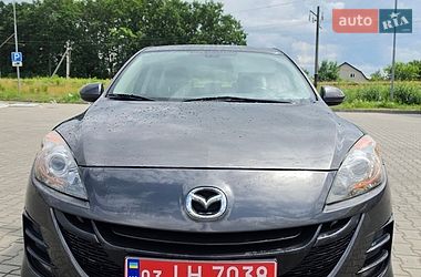 Mazda 3  2009