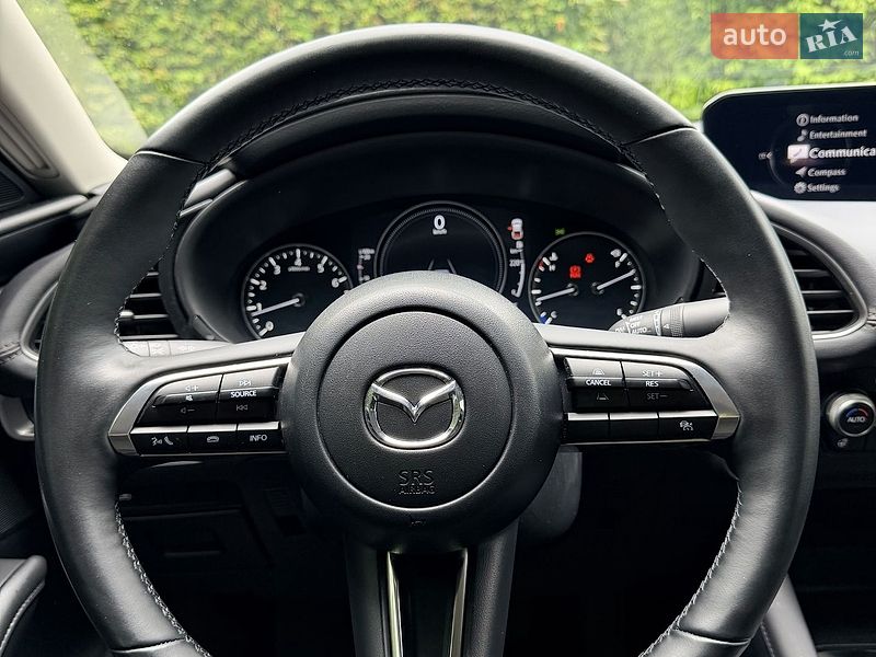 Седан Mazda 3 2023 в Киеве