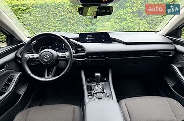 Седан Mazda 3 2023 в Киеве