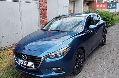 Mazda 3  2018