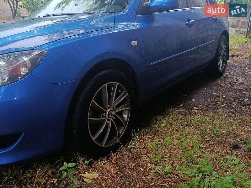 Хэтчбек Mazda 3 2005 в Днепре