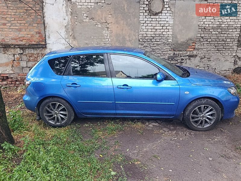 Хэтчбек Mazda 3 2005 в Днепре