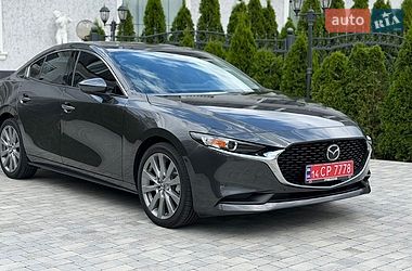 Седан Mazda 3 2025 в Киеве