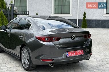 Седан Mazda 3 2025 в Киеве