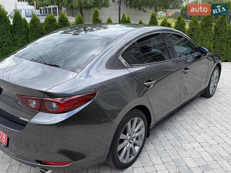 Седан Mazda 3 2025 в Киеве