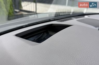 Седан Mazda 3 2025 в Киеве