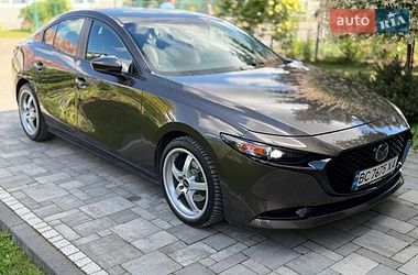 Mazda 3  2019