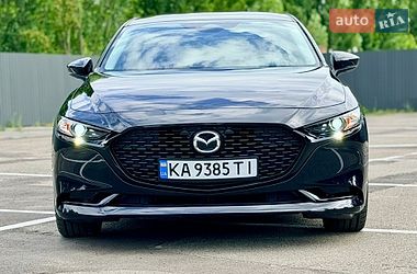 Седан Mazda 3 2023 в Киеве