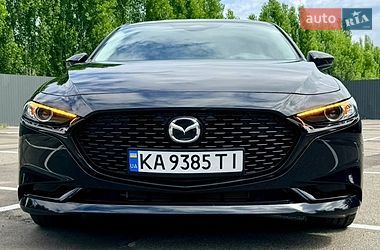 Седан Mazda 3 2023 в Киеве