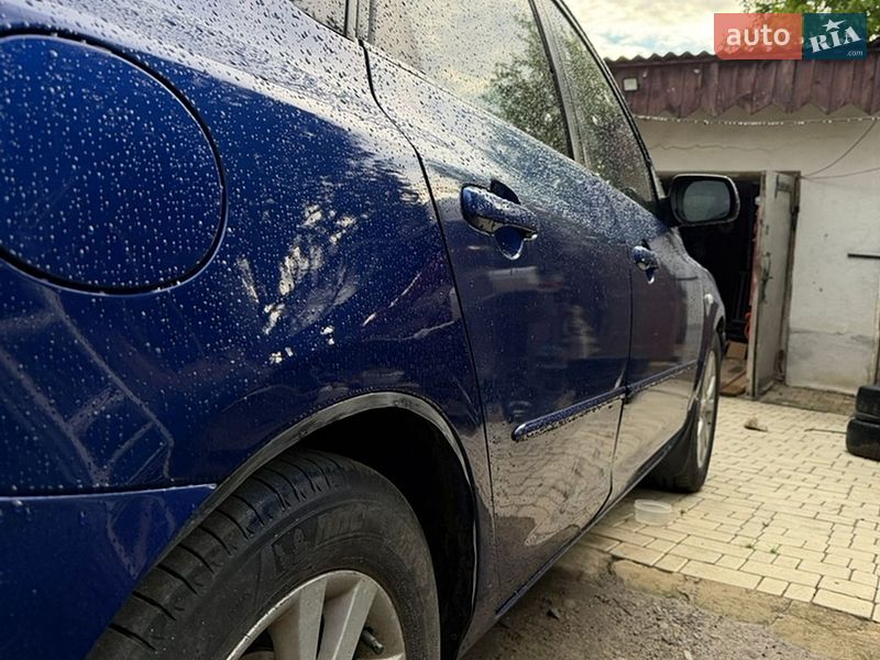 Хетчбек Mazda 3 2006 в Львові фото 5 Хетчбек Mazda 3 2006 в Львові