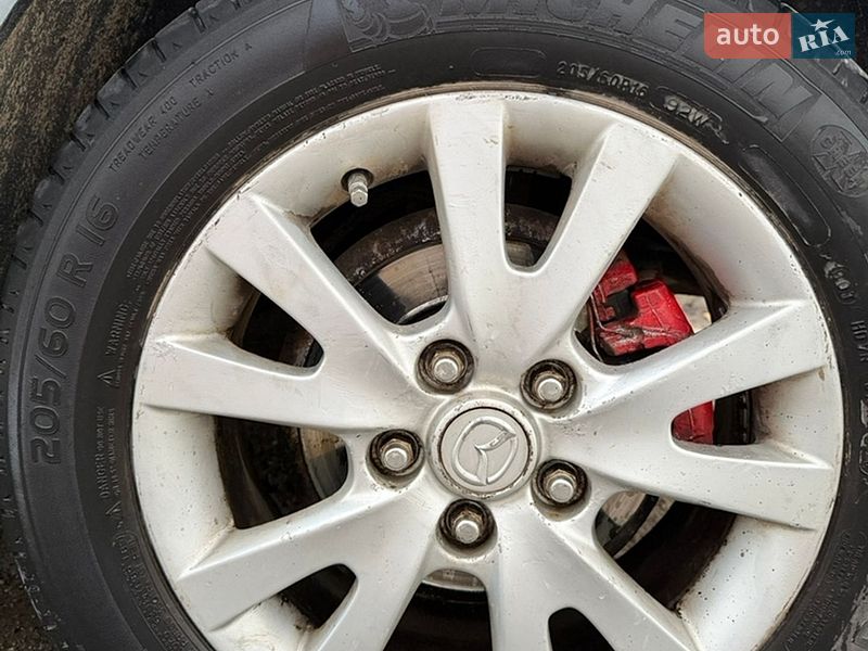 Хетчбек Mazda 3 2006 в Львові фото 25 Хетчбек Mazda 3 2006 в Львові