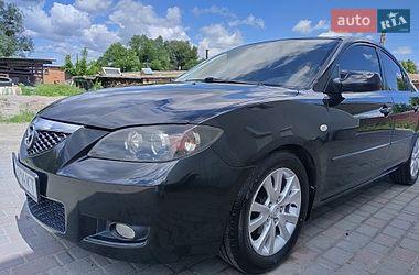 Седан Mazda 3 2007 в Тростянце