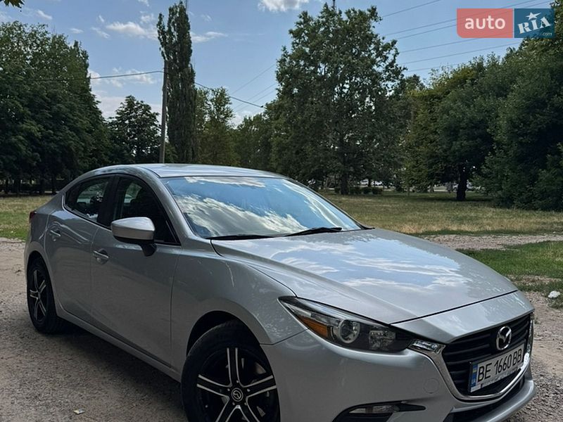 Седан Mazda 3 2016 в Николаеве