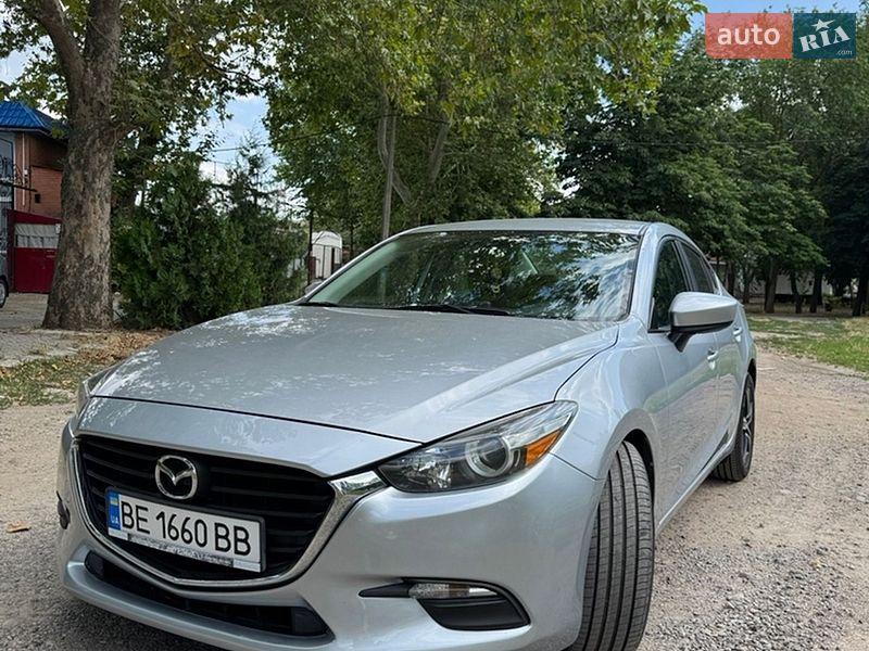 Седан Mazda 3 2016 в Николаеве