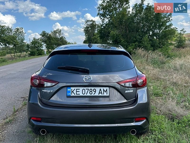 Хэтчбек Mazda 3 2018 в Кривом Роге