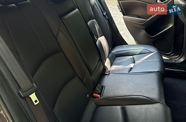 Хэтчбек Mazda 3 2018 в Кривом Роге