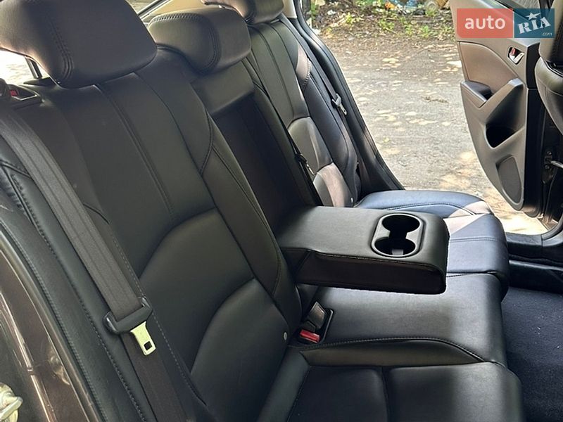 Хэтчбек Mazda 3 2018 в Кривом Роге