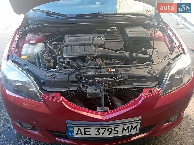 Хэтчбек Mazda 3 2003 в Киеве