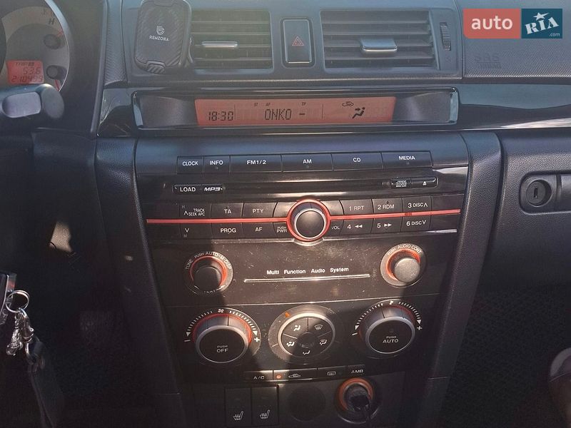 Седан Mazda 3 2009 в Києві