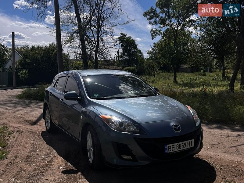 Хэтчбек Mazda 3 2009 в Веселинове