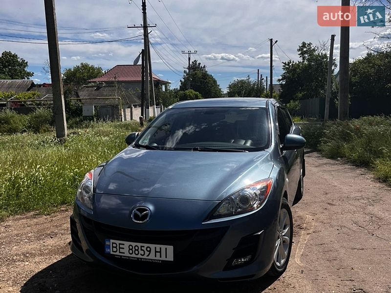 Хэтчбек Mazda 3 2009 в Веселинове