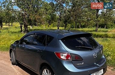 Хэтчбек Mazda 3 2009 в Веселинове