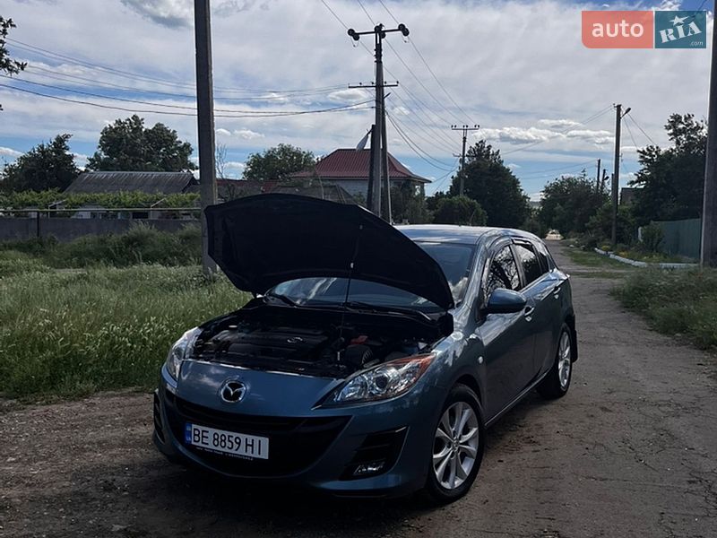 Хэтчбек Mazda 3 2009 в Веселинове