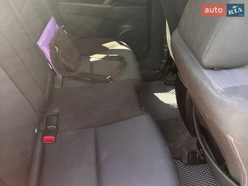 Хэтчбек Mazda 3 2009 в Веселинове