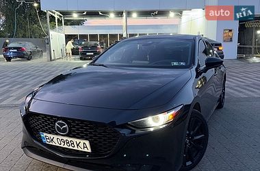 Mazda 3 2021