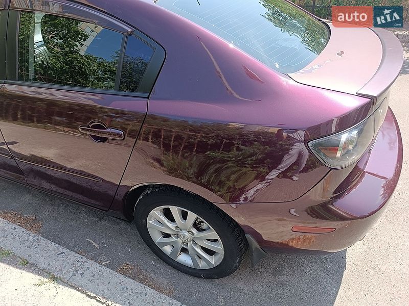 Седан Mazda 3 2007 в Києві