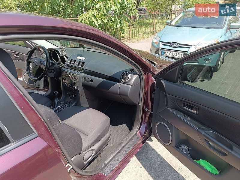 Седан Mazda 3 2007 в Києві