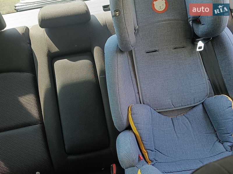 Седан Mazda 3 2007 в Києві