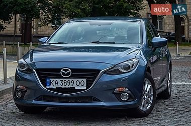 Mazda 3 2015