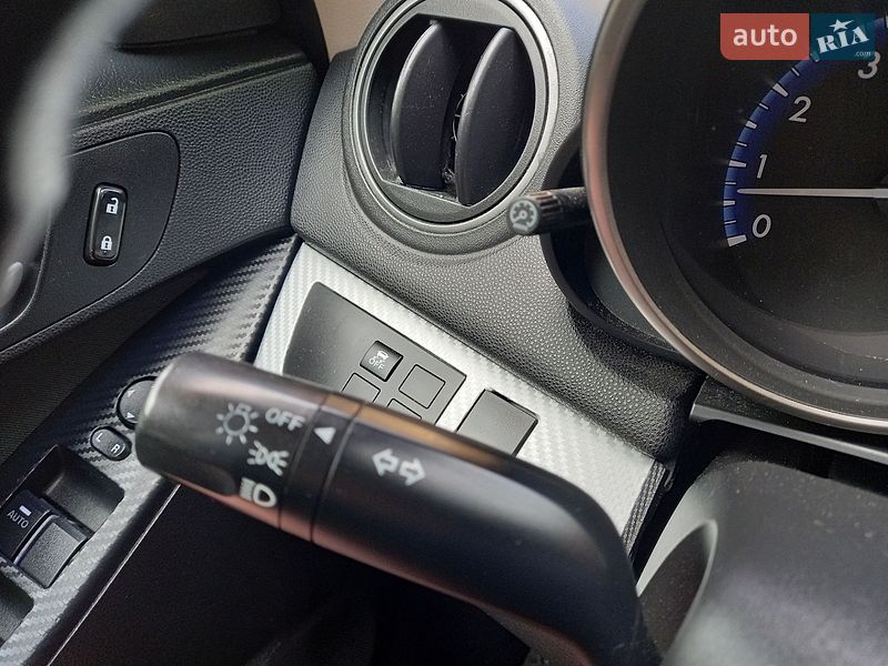 Седан Mazda 3 2012 в Луцьку