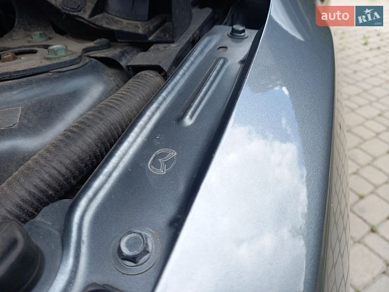 Седан Mazda 3 2012 в Луцьку