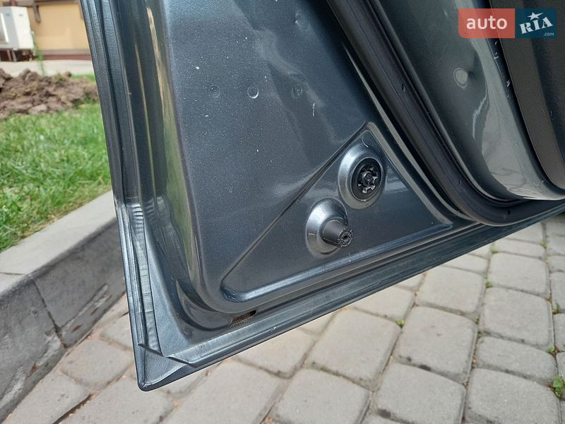 Седан Mazda 3 2012 в Луцьку