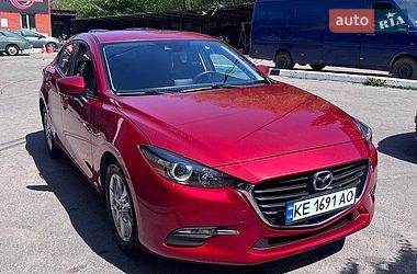 Mazda 3  2017
