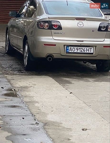 Седан Mazda 3 2008 в Мукачево