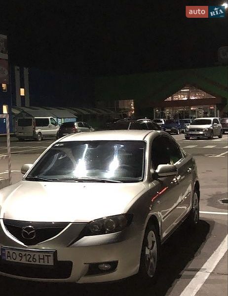 Седан Mazda 3 2008 в Мукачево